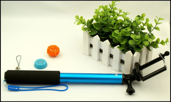 Fit蓝牙手持自拍杆看测评 Selfi